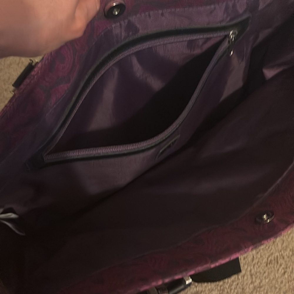 DFV Studio Elegant Pink and Black Tote Bag - Picture 7 of 8